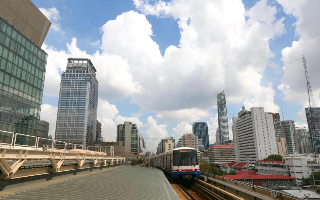 The Heritage Sathorn Suite Hotel Banguecoque Exterior foto