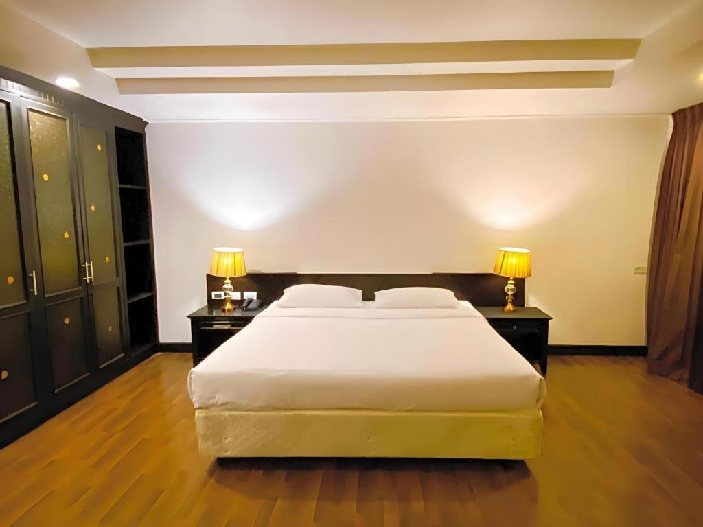The Heritage Sathorn Suite Hotel Banguecoque Exterior foto