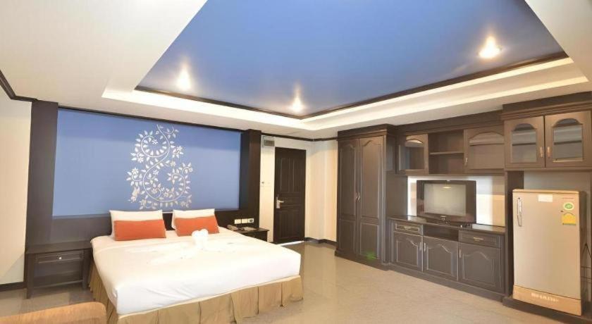 The Heritage Sathorn Suite Hotel Banguecoque Exterior foto