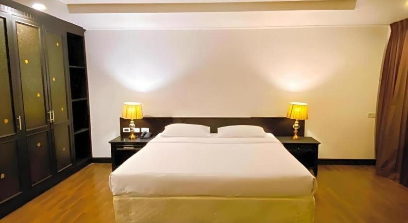 The Heritage Sathorn Suite Hotel Banguecoque Exterior foto